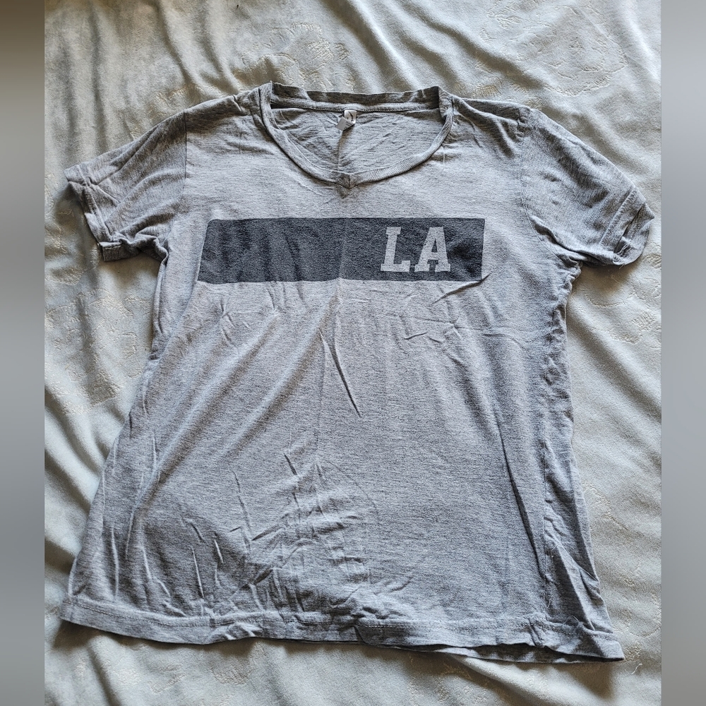 🌻 3 for $15.Prima LA womans tshirt. Size small.